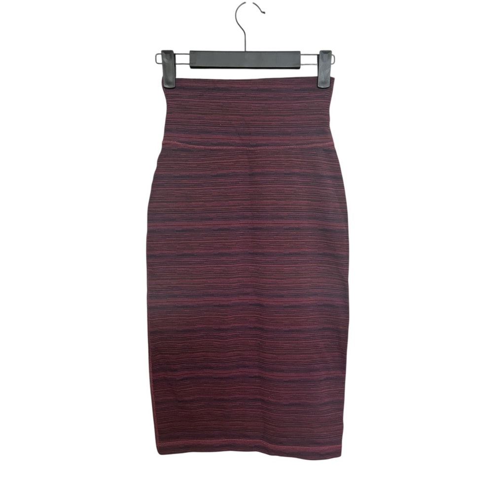 Lululemon Tube and From Skirt Cyber Red Grape Bordeaux Drama Pencil Skirt Sz 2